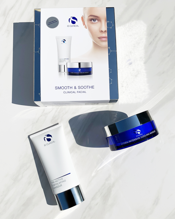iS CLINical Smooth Soothe Clinical Facial Kit